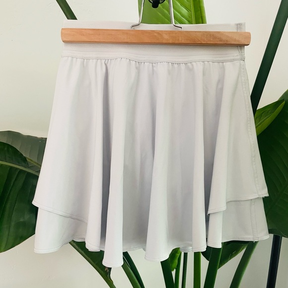 Court Rival High-Rise Skirt Long - Picture 2 of 4